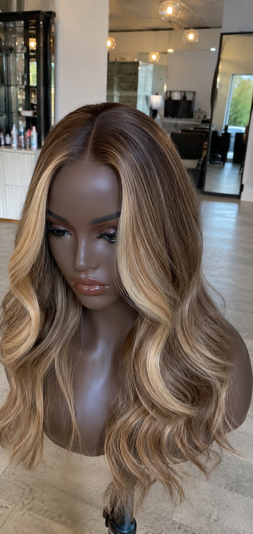 HONEY BRONDE | Money Piece Wave Wig